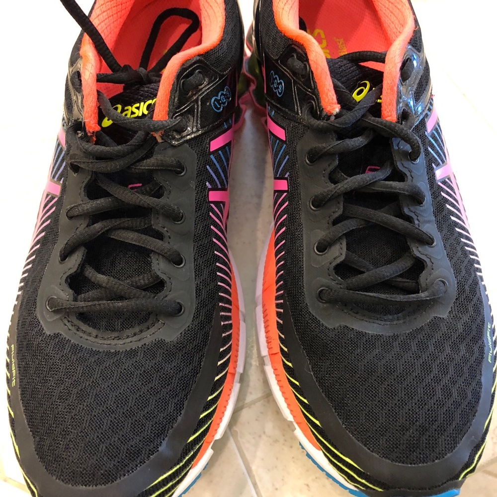 ASICS Gel Kinsei . Incredible shoe! .